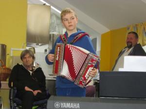 Obisk%20DU%20Petrovo%20Brdo%202017%20%28arhiv%20OZRK%20Tolmin-2