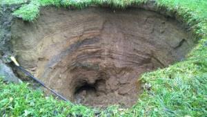 Udorna%20jama%20Ponikve%20%28Bo%B9tjan%20Ur%B9i%E8%29%20%283%29